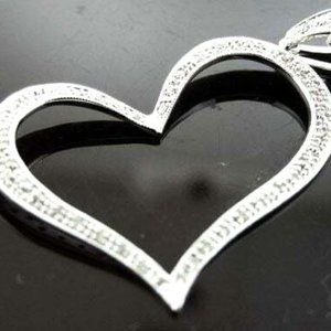 14K White Gold Large Heart Pendant W/ 0.28 CT Diamond 3.92GRM Gold PENDANT